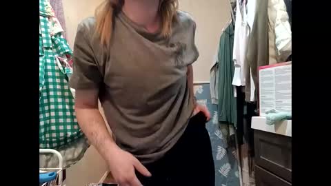 Snapshot of stacisavige chatting on January 14, 2025, 6:02 am Sinserity online show from January 14, 2025, 6:02 am