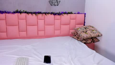 stacy online show from April 7, 2026, 10:20 pm