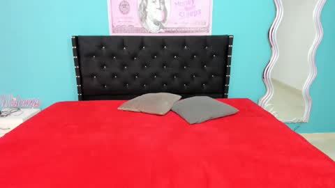 stacy_bloom10 online show from January 8, 2025, 3:07 pm