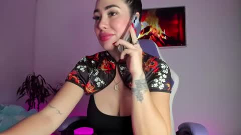 Snapshot of stacy_malibu1 chatting on July 18, 2026, 11:30 pm TWstacymalibu110 online show from July 18, 2026, 11:30 pm