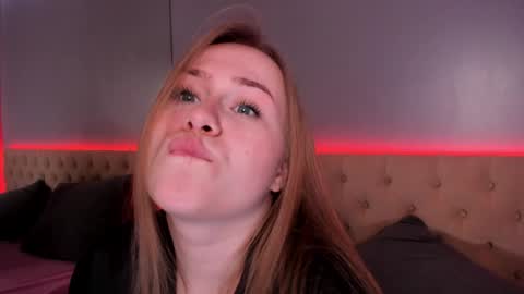 Snapshot of stacy_moorexx chatting on May 25, 2026, 8:48 pm STACY online show from May 25, 2026, 8:48 pm