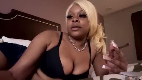 Stacy online show from December 23, 2025, 12:08 am