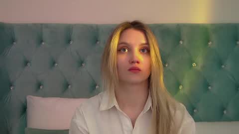 StacyEvances online show from February 3, 2026, 2:53 am