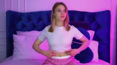 StacyEvances online show from June 29, 2026, 6:41 pm