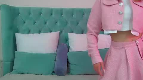 StacyEvances online show from July 13, 2026, 6:33 pm