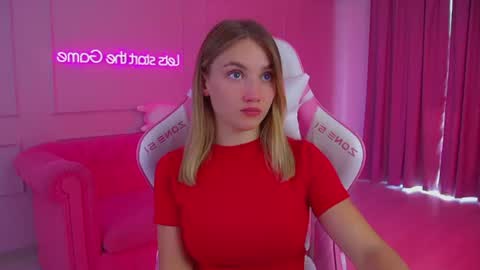 StacyEvances online show from July 19, 2026, 12:53 pm
