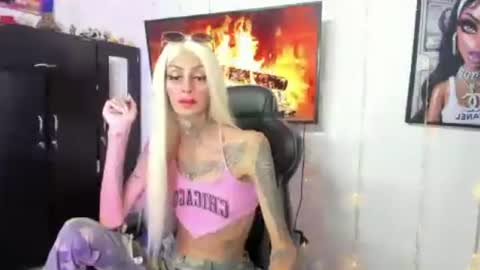Snapshot of stacymalibuxx chatting on July 29, 2026, 7:45 pm stacymalibuxx online show from July 29, 2026, 7:45 pm