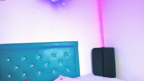  S T A R  online show from February 25, 2025, 2:03 am