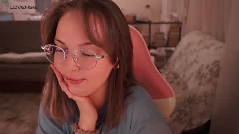 Alice online show from September 15, 2025, 2:50 pm