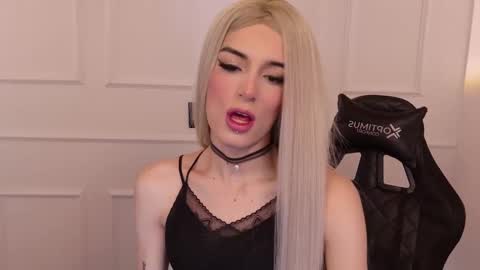 star_storm online show from February 19, 2025, 2:01 pm