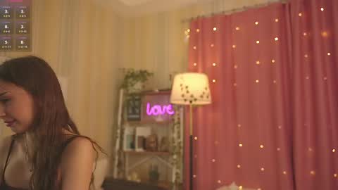 Chloe online show from April 20, 2026, 11:46 am