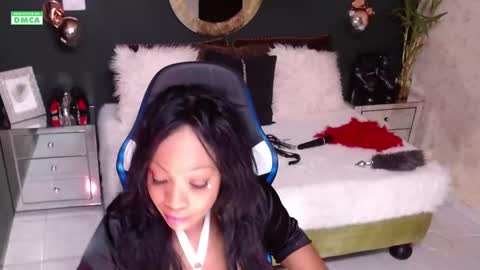 Snapshot of starhappy chatting on January 6, 2025, 1:20 am Welcome Im VICTORIA  Your love is my passion activate my love and moaning with your tips and enjoy with me online show from January 6, 2025, 1:20 am