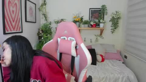 Alisson  online show from February 6, 2026, 11:52 pm