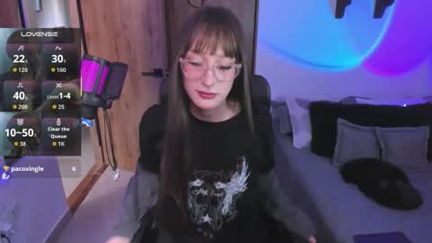 Star Aura online show from February 3, 2026, 6:35 pm