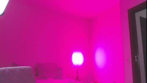 Stasya online show from April 17, 2026, 5:16 pm