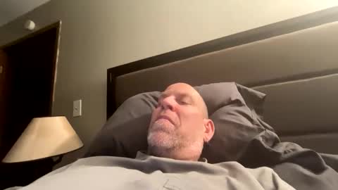 steel259373 online show from December 5, 2025, 2:09 am