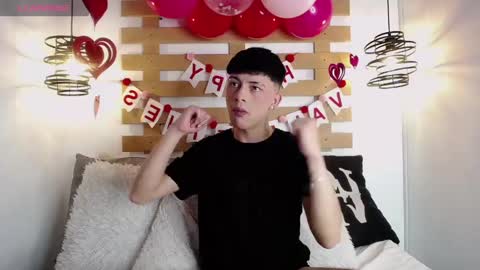 Steev online show from February 8, 2025, 4:36 am