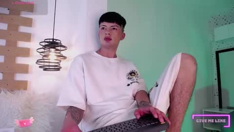 Steev online show from March 11, 2025, 9:34 am