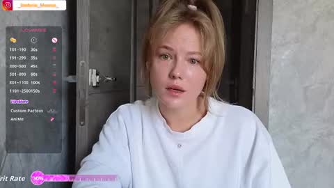 Snapshot of stefanie_collins chatting on July 27, 2026, 7:26 am Stefanie online show from July 27, 2026, 7:26 am