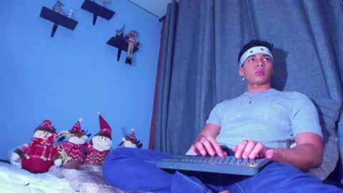 Stefann Salvatore online show from January 3, 2025, 1:48 am