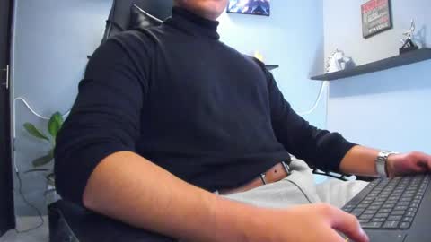 Stefann Salvatore online show from March 26, 2026, 1:44 am