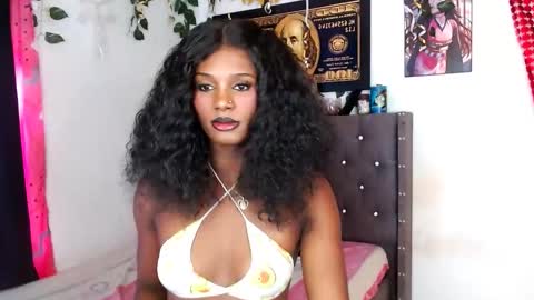 stefanny beautiful online show from October 14, 2025, 5:25 pm
