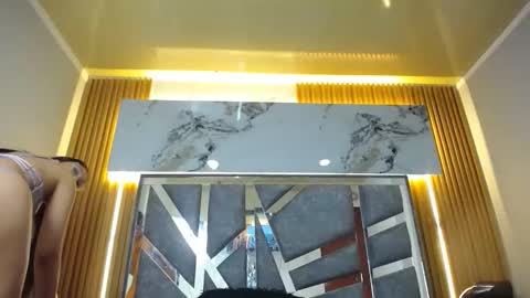 Stefan online show from December 14, 2025, 6:08 am