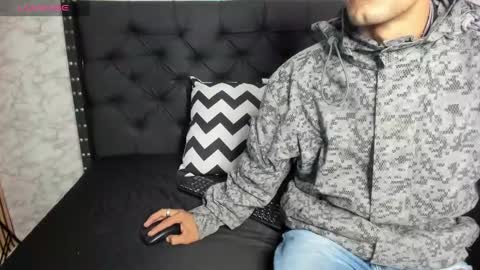 Snapshot of stefany_pablo1 chatting on February 19, 2025, 12:11 pm stefany_pablo1 online show from February 19, 2025, 12:11 pm