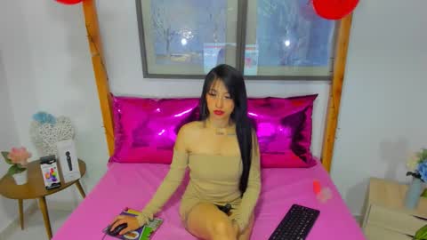 --Estefay-- online show from March 6, 2026, 2:52 am