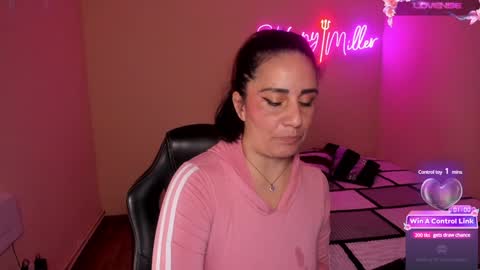 stefany online show from January 10, 2025, 9:44 am