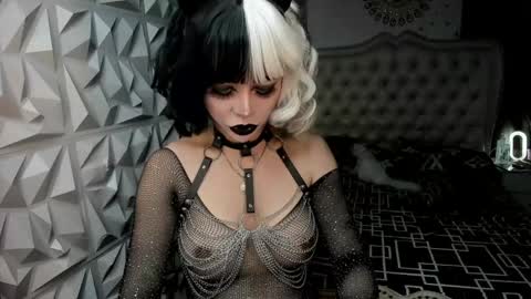 Jane online show from April 18, 2026, 7:23 am