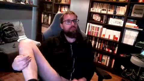 MeStef online show from April 4, 2026, 8:39 pm