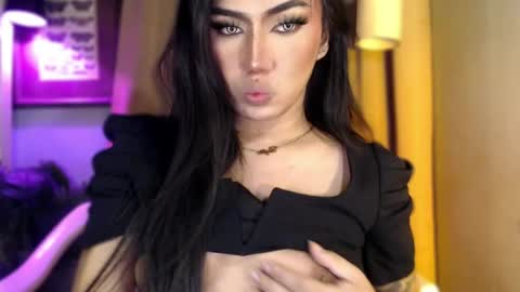 Snapshot of steffie__willis chatting on April 14, 2026, 6:36 pm Stef online show from April 14, 2026, 6:36 pm