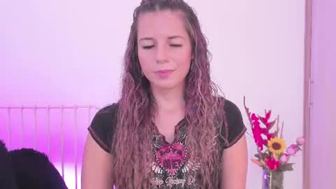 Steffy online show from June 18, 2026, 4:02 am