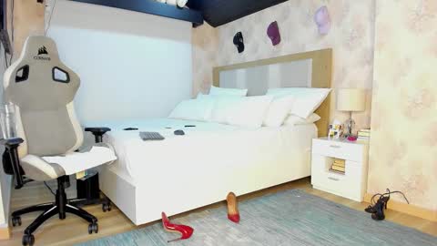 Zuly online show from October 29, 2025, 1:19 am