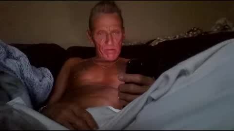 stefy1037 online show from April 20, 2026, 3:53 am