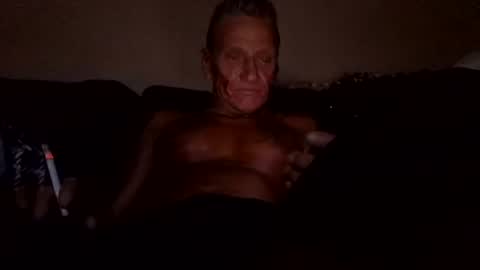 Snapshot of stefy1037 chatting on June 16, 2026, 6:16 am stefy1037 online show from June 16, 2026, 6:16 am