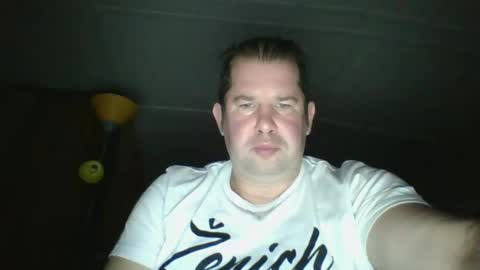 Snapshot of steki038434 chatting on December 2, 2024, 12:52 am steki038434 online show from December 2, 2024, 12:52 am