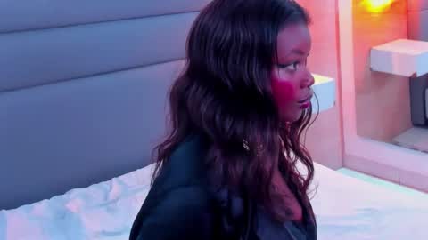 stella online show from April 22, 2026, 4:04 am