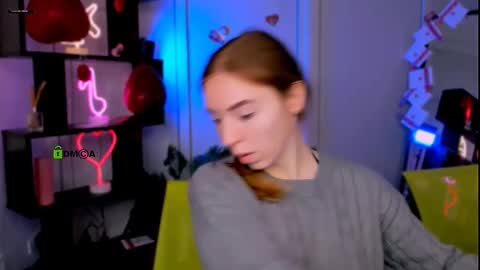 Snapshot of stella_flower chatting on February 17, 2026, 5:48 am stella_flower online show from February 17, 2026, 5:48 am