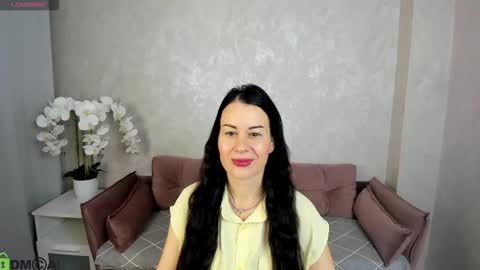 stella online show from October 2, 2025, 1:23 am