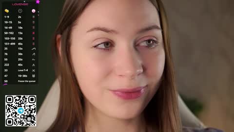 Snapshot of stella_of_steel chatting on November 24, 2025, 11:10 am Stella online show from November 24, 2025, 11:10 am