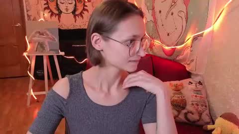 Snapshot of stella_polaris chatting on July 14, 2026, 8:14 pm Stella online show from July 14, 2026, 8:14 pm