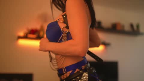 Stella online show from December 17, 2024, 12:00 pm