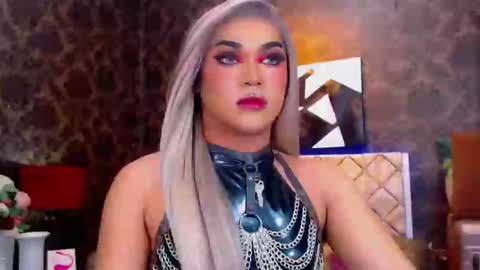 CALL ME STELLA online show from January 22, 2025, 12:49 pm