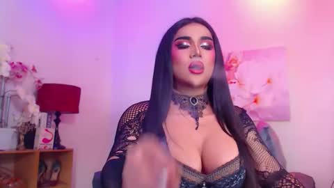 Snapshot of stellagrayts chatting on May 19, 2026, 6:53 am CALL ME STELLA online show from May 19, 2026, 6:53 am