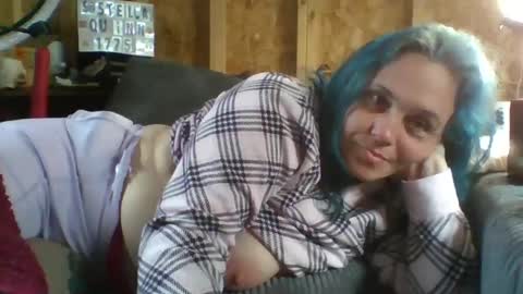 Stella online show from October 2, 2025, 2:46 pm