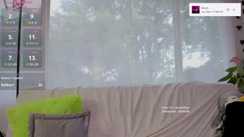 stellart_ online show from January 4, 2025, 1:10 pm