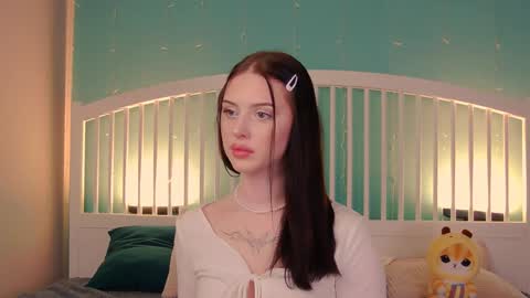 Snapshot of stellary_shy chatting on December 10, 2024, 5:55 pm Stellary online show from December 10, 2024, 5:55 pm