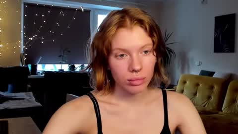 S T E L L A online show from February 12, 2025, 12:33 pm